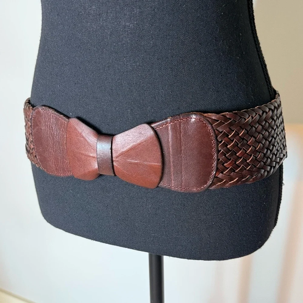 YIK FUNG Brown Leather Bow Front Elastic Snap Belt Wide Braided Vintage Y2K - Picture 2 of 11